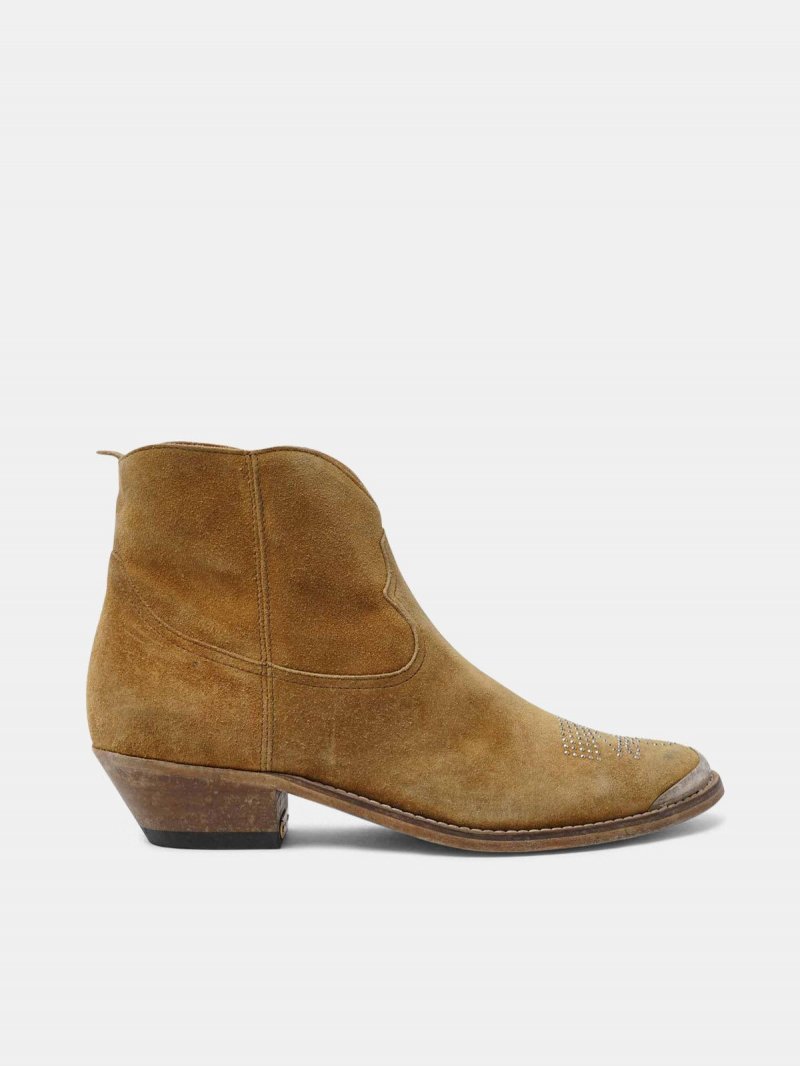 Young ankle boots in copper-coloured suede leather