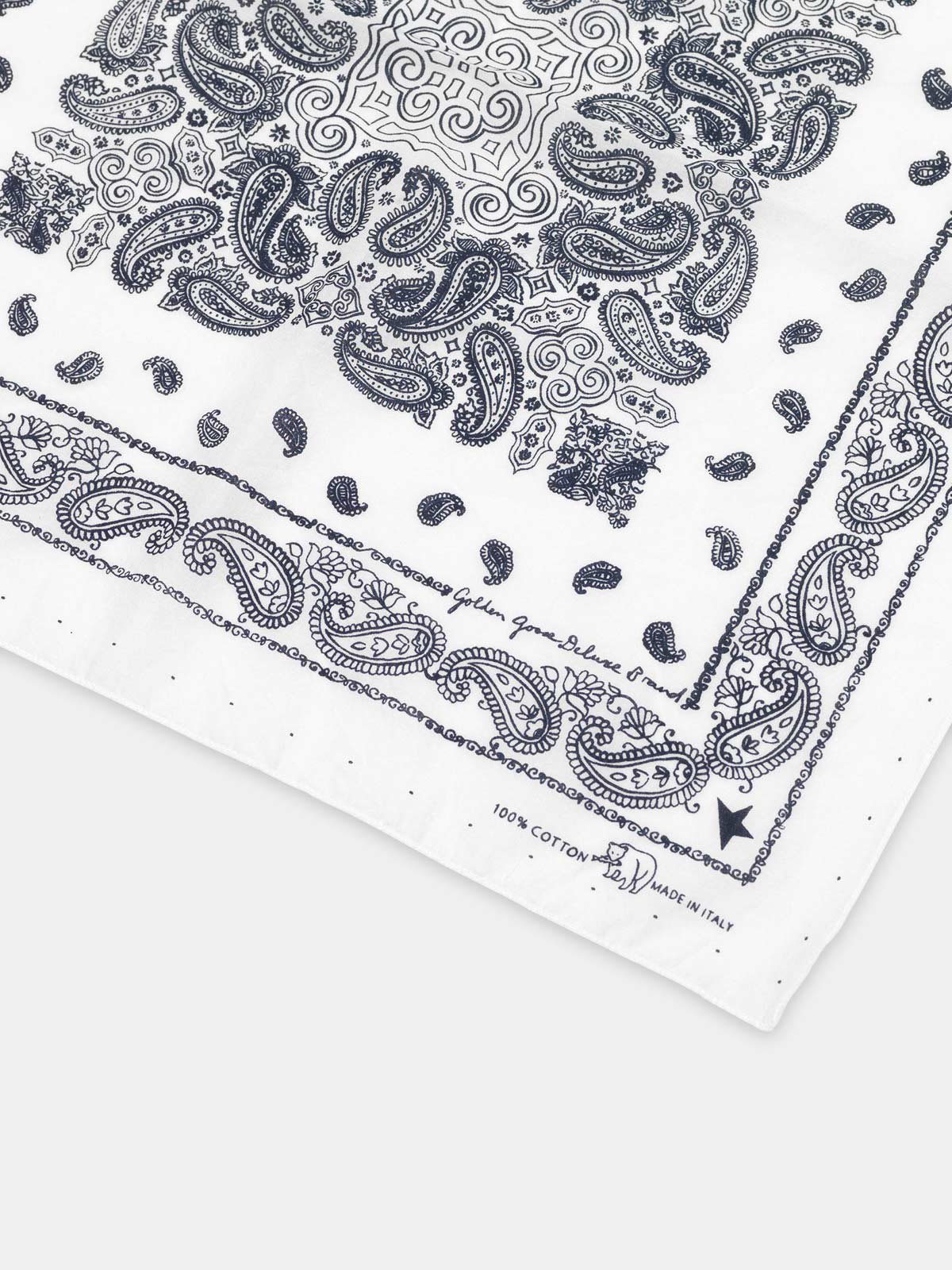 Cotton Jiro bandana with paisley pattern