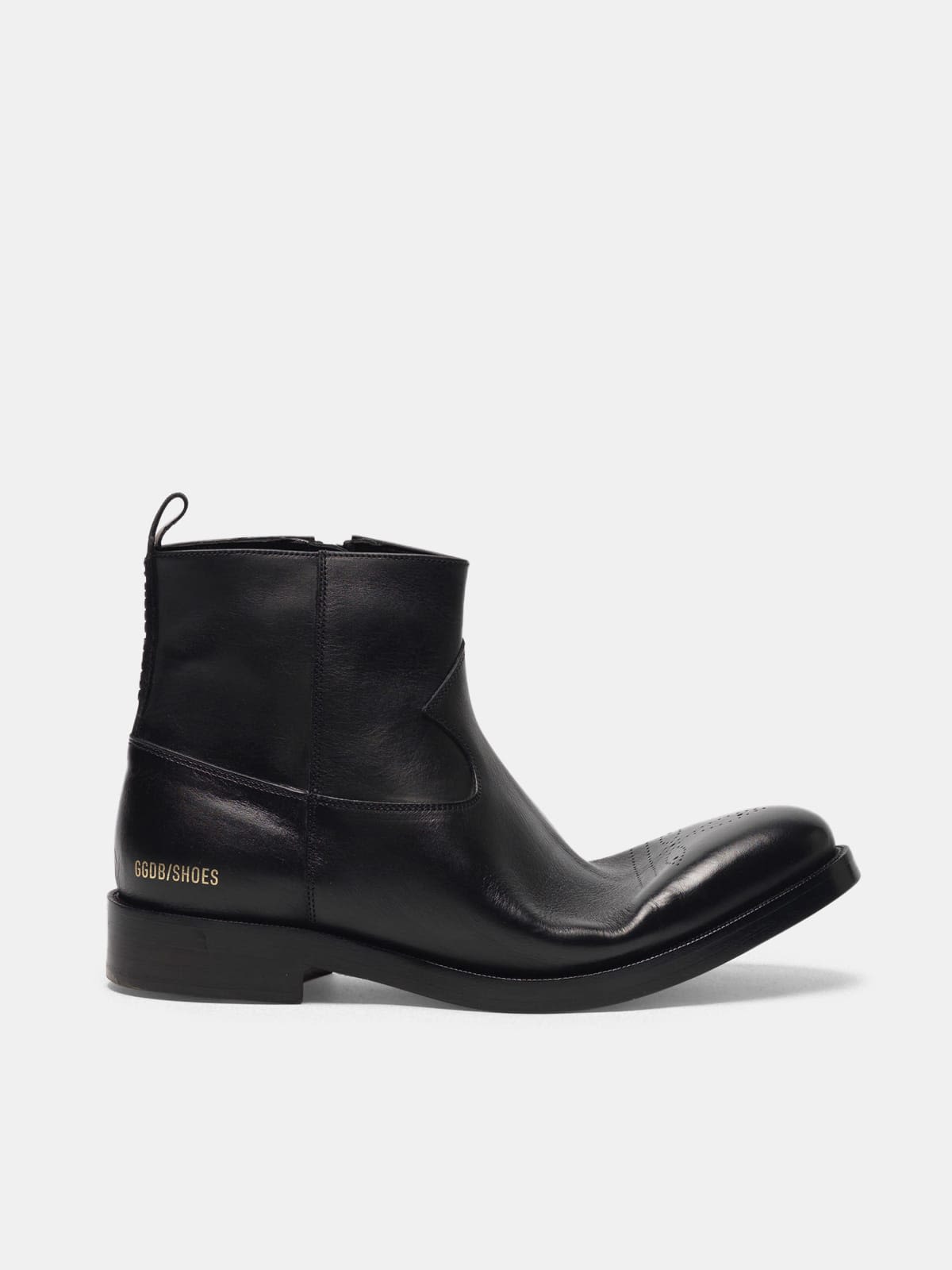 Amarillo ankle boots with embroidered toe